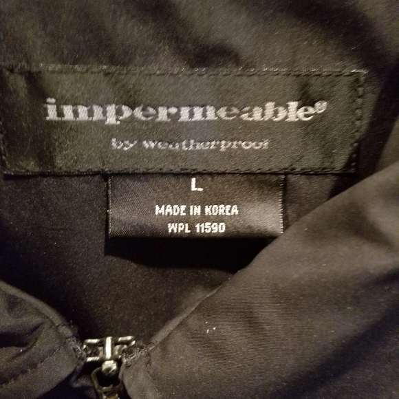 Impermeable jacket - Picture 4 of 7
